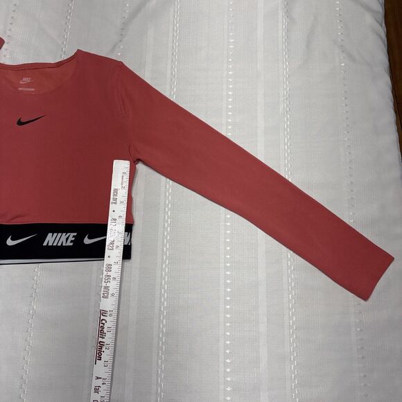 Nike Women’s Crop Long Sleeve Nike Tape Logo - Size Medium / Coral - Picture 8 of 12